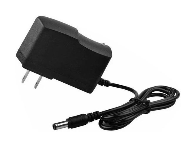 Hoover 13W 26V 0.5A 5.5*2.1mm Vaihda sovitin